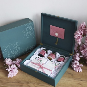 Подарочный набор "Яблоневый цвет. Живопись"