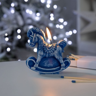 Свеча фигурная «Лошадка-качалка», синяя